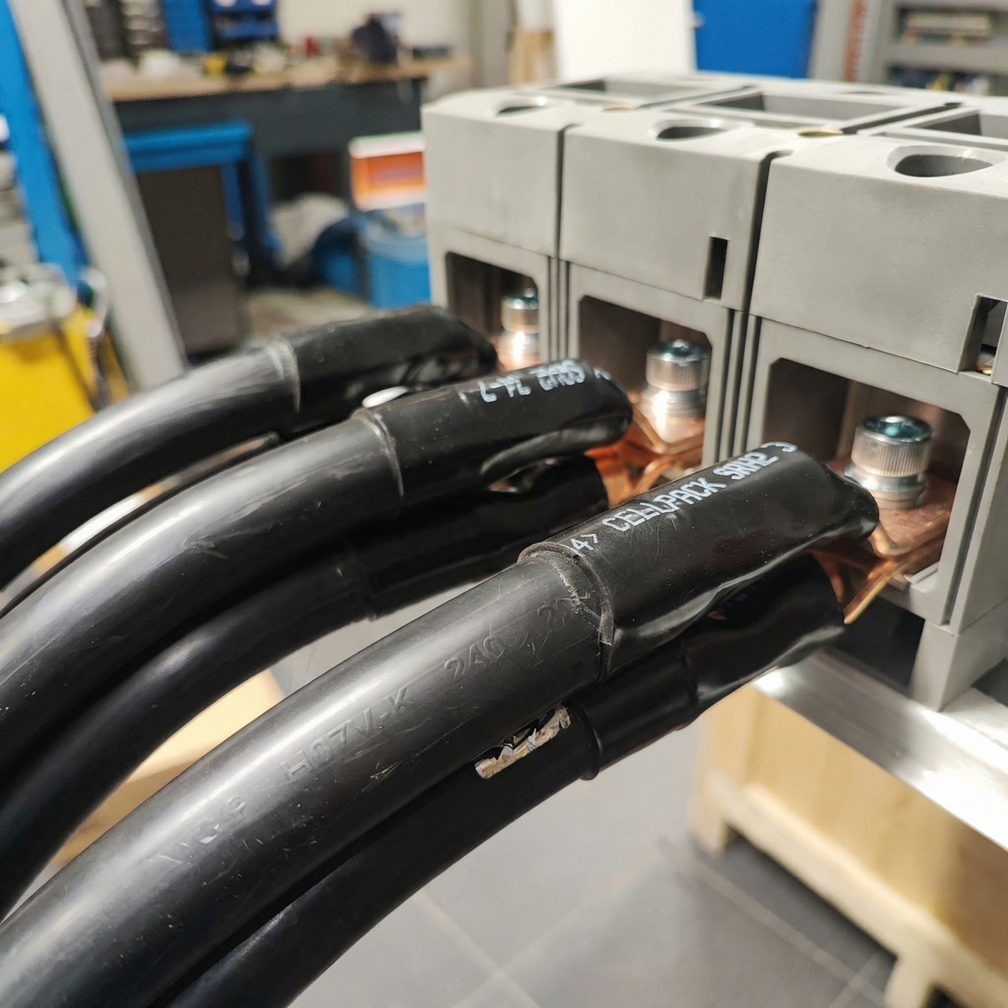 Realizacja kompensacji mocy biernej - projekt 14