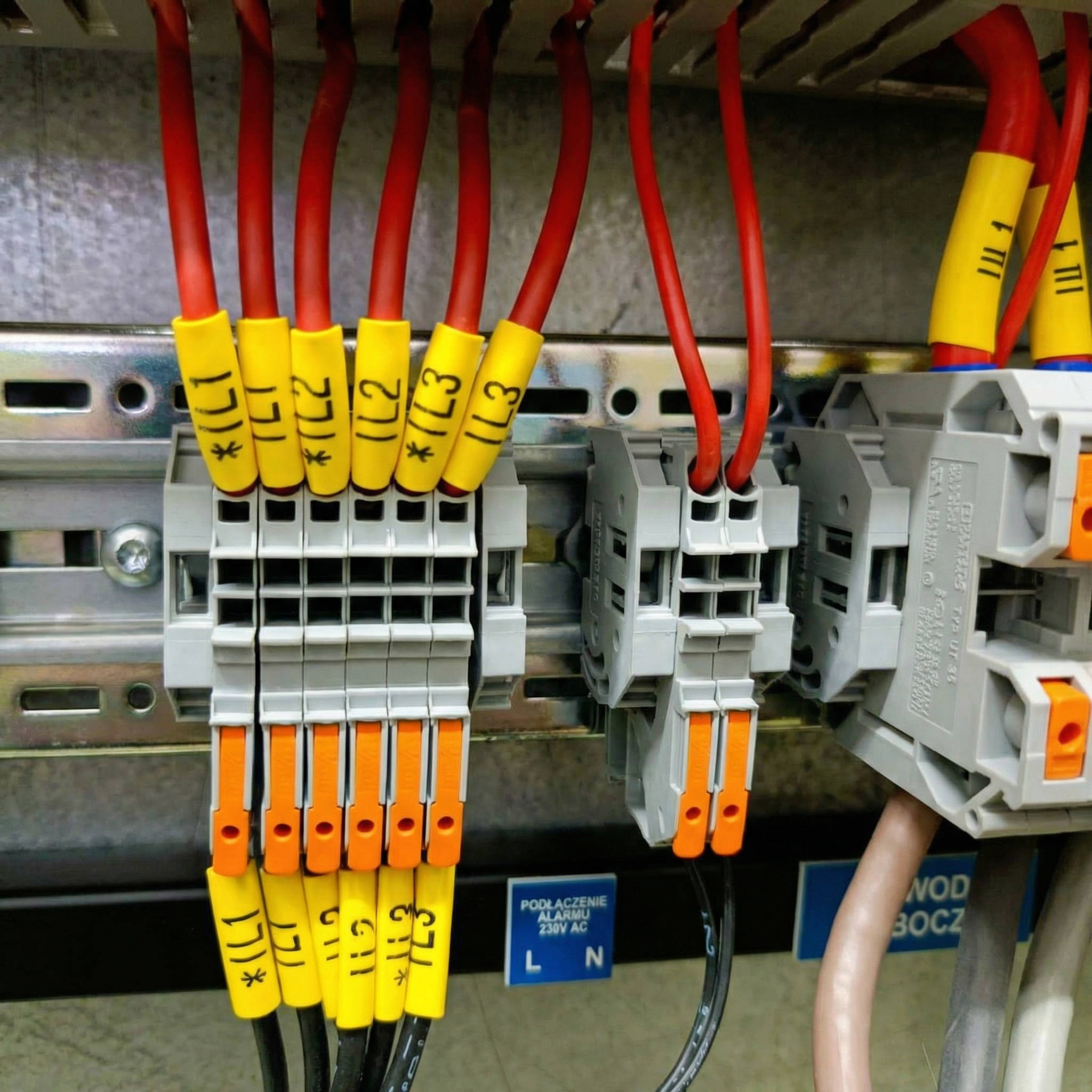 Realizacja kompensacji mocy biernej - projekt 18